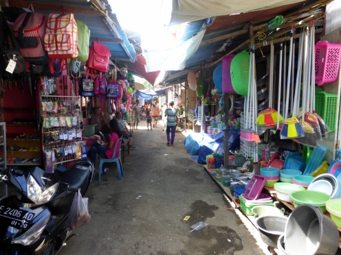 Market stalls in Neira