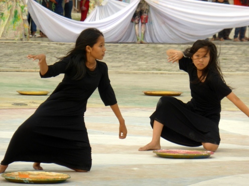 The "Tin Mine" dance in Belitung
